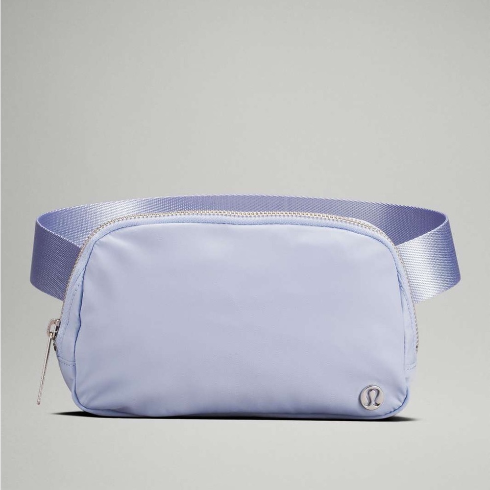 Lululemon Everywhere Belt Bag Pastel Blue